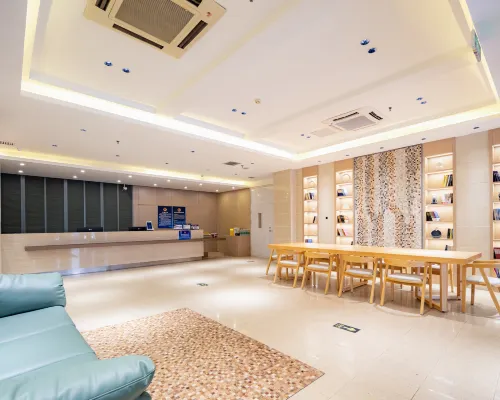 AT MLILY HOTEL Hotels near Fengbo Station