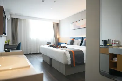 Home Inn Ribbon Cloud Hotel (Nantong Haohe Scenic Area Xiaoshiqiao) Hotels in Nantong