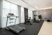 Moon Lake Hotel(Baise Longjing Street Universal Commercial Center store)