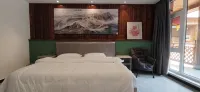 Zoupingxingquan Farm House - balcón