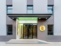 上也智慧飯店（包頭文化路師範學院店）