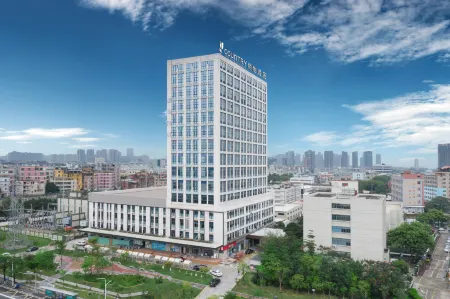 Country Inn & Suites by Radisson Hotel (Xinglin Bay Seaview, Xiamen) Отели рядом с достопримечательностью «Xiamenshi Library (xinglinfenguan)»