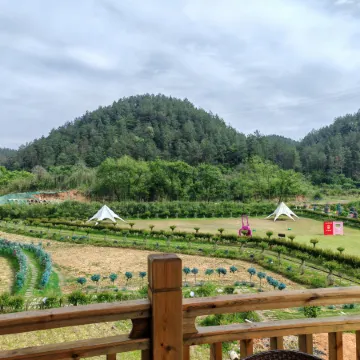 Yishan Flower Language Homestay