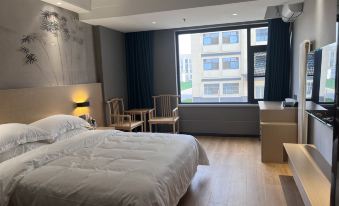 Zhulin Jingshe Hotel