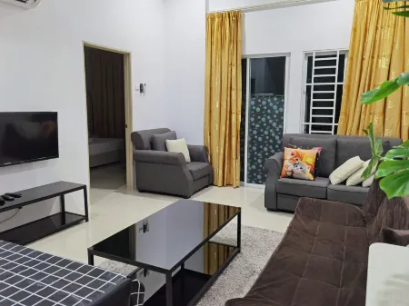 Sweet Homestay Suite 3BD Room@Simfoni Kuah Отели рядом с достопримечательностью «Таньюнг Ру»