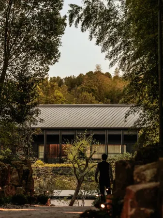 Resun Hotel·Yixing Отели рядом с достопримечательностью «Yi Garden»