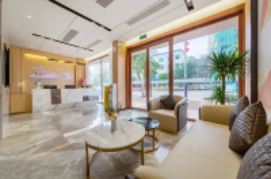 Licheng Hotel (Shalang Town New City Park Branch)