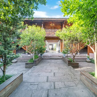 Qingjiangfu Hostel Hotels near Ningbo Wulong Pond
