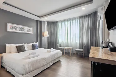 รูปภาพของโรงแรม พลอยบุรี บูธีค