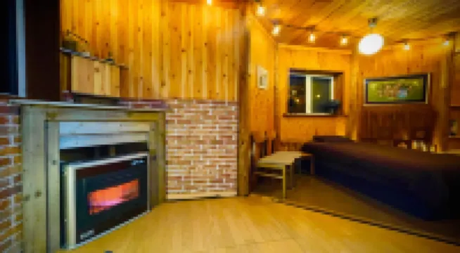 Sapporo Luxuray Log House