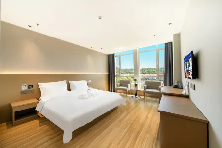 Hengyu Hotel (Weihai North Station Torch Eighth Street) Отели рядом с достопримечательностью «Xiaoshidao Fishing Beachcombing Park»