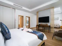 Meiquan Health Hotel (Baoting Yanoda Branch) Hotels in Baoting