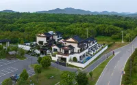 Yihe Valley Hot Spring Homestay Hotels in Nanjing