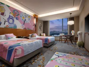 Sunstone Plaza Hotel