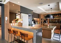 Orange Hotel Wenhua