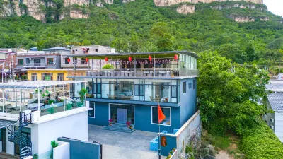Access to the secluded courtyard Hotels in der Nähe von Xianxishan Scenic Area
