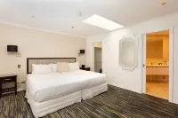 Fino Hotel & Suites Hotels in 