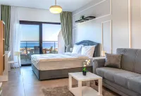 Caesar Blue Seaside Luxury Apartments فنادق في Vokolida