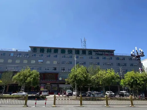 GreenTree Inn Express Hotel (Daming Tianxiong Road Yuancheng Street Branch) Hotels in Daming