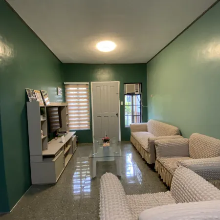Radex Place Staycation 2BR House-Dahican beach