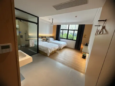 優家酒店 鄰近濕地公園等風來精緻露營的酒店