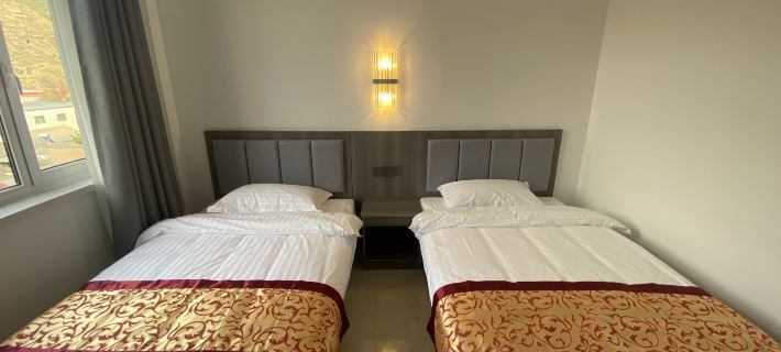 Huazhu Express Hotel Hotels in Dingxi