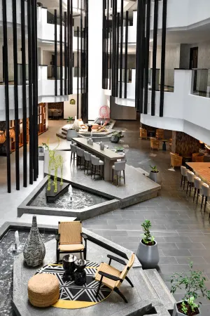 Novotel Nairobi Westlands Отели рядом с достопримечательностью «Университет Найроби»