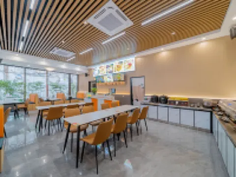 BO YUE HOTEL Hotele w: Sihui