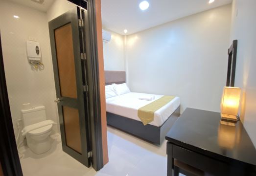 에이트 브리즈 프로퍼티스