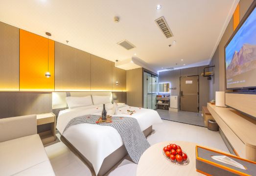 澜山牧大酒店（敦煌沙洲夜市店）外景图