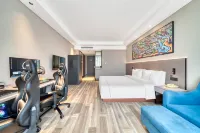 Remax Hot Wheat Esports Hotel (Shaoxing Shangyu Million Dollar Hecheng Branch) - romantis