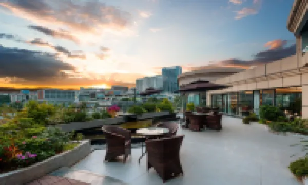 YISHAN HUIXIANG HOTEL