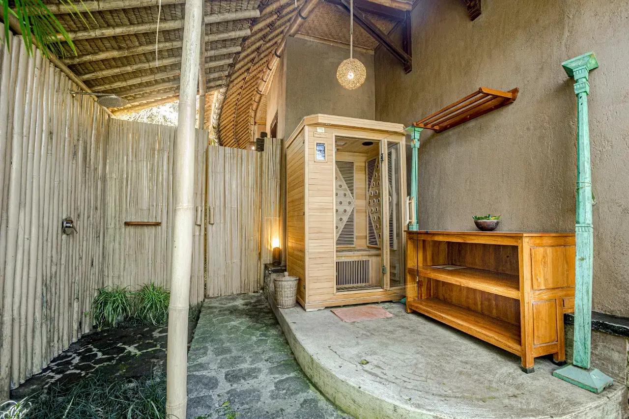 대나무 건축이 돋보이는 문둑 모딩 스파 센터