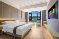 Maitreya Sanlong Hotel (Huquan Hot Spring Ecological Park Honghe Water Town Branch)