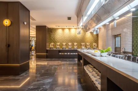 TONGREN EXOTIC HOTEL Отели рядом с достопримечательностью «Ming Paradise»