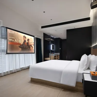 clayBearHotel Hotels near Lugu Railway Station