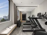 Puji Hotel (Guangzhou Beijing Road Yuexiu Park Store) Hotels near Five-Ram Statue