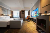 The GiorgioMorandi Hotels (Jinan Quancheng Plaza Commercial Area Daming Lake)
