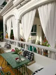 Floral Hotel · huashe Hotel