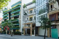 Collection O Le Grand Hanoi hotel – The Central Park Hotel in zona Thong Nhat Park (Lenin Park)