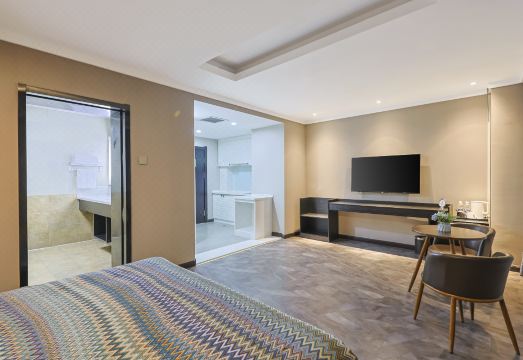 Barluna Hotel