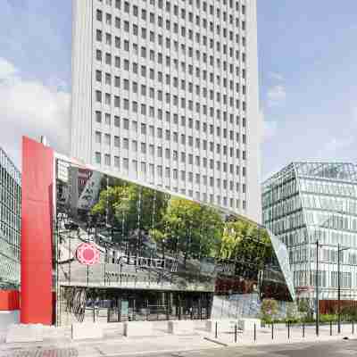 H4 Hotel Wyndham Paris Pleyel Resort Hotel Exterior