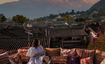 Ting Hua • Snow Mountain View Resort (Lijiang Ancient Town Branch)