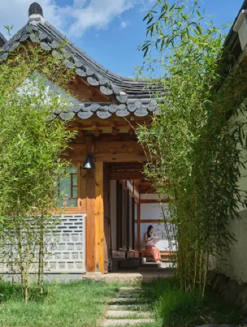 [Staymoire] Seoul Premium Hanok near Anguk Station 5mins
