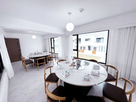 Longting Yueshe Dali