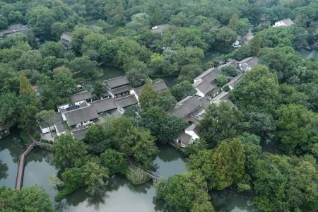 Xishang Yunjian Holiday Hotel Отели рядом с достопримечательностью «Zhejianggongye University (pingfengxiaoqu)»