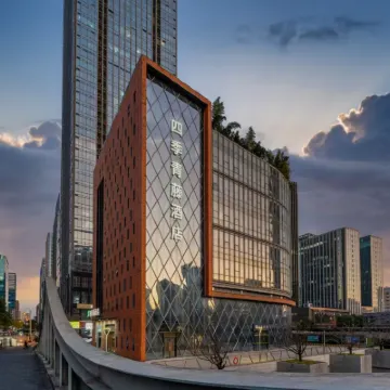 Four Seasons Qingteng Hotel (Ningbo South CBD Romon Universal City) Отели рядом с достопримечательностью «Музей Нинбо»