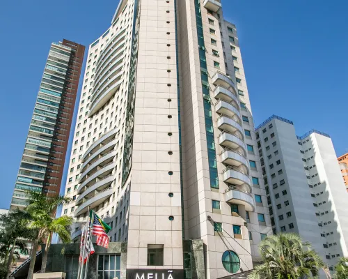 Meliá Jardim Europa Hotels near Infinity Tower