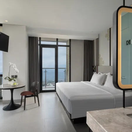 Hotel Santika Premiere Padang