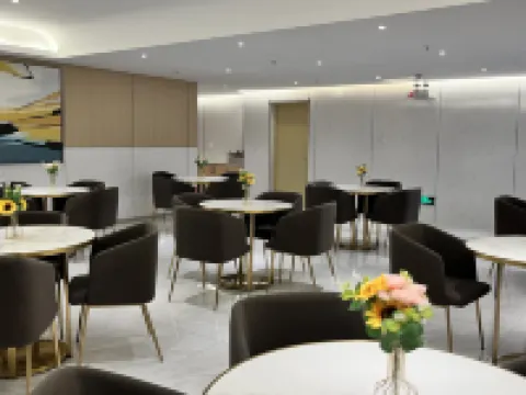 Three Thousand Lodge Hotel (China Railway Ecological City Yuelong International City Branch) Hoteles en Condado de Longli